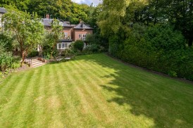 Kings Crescent, Sleepers Hill, Winchester, SO22