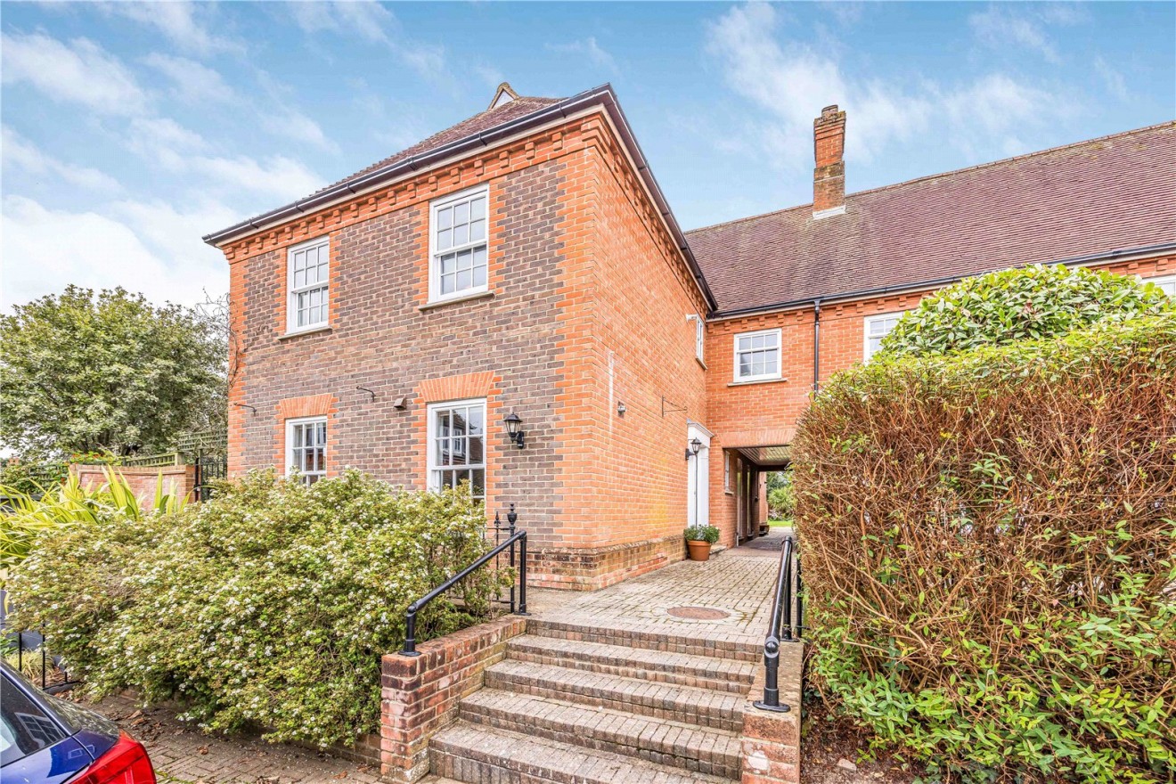Oving, Chichester