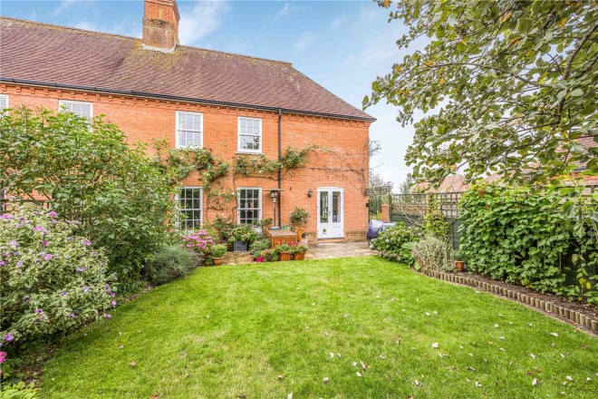 Oving, Chichester