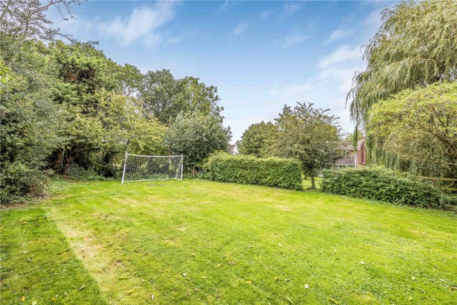 Westhampnett, Chichester
