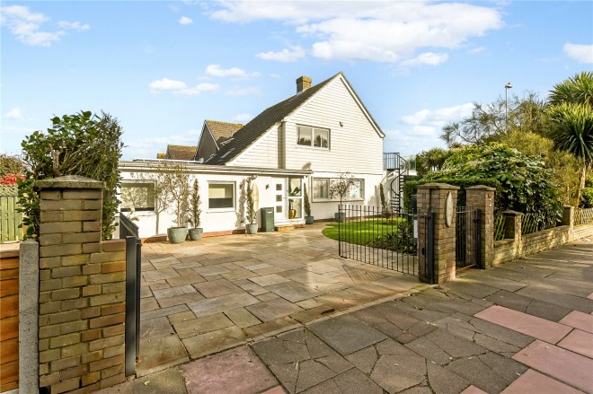 Goring-by-Sea, Worthing