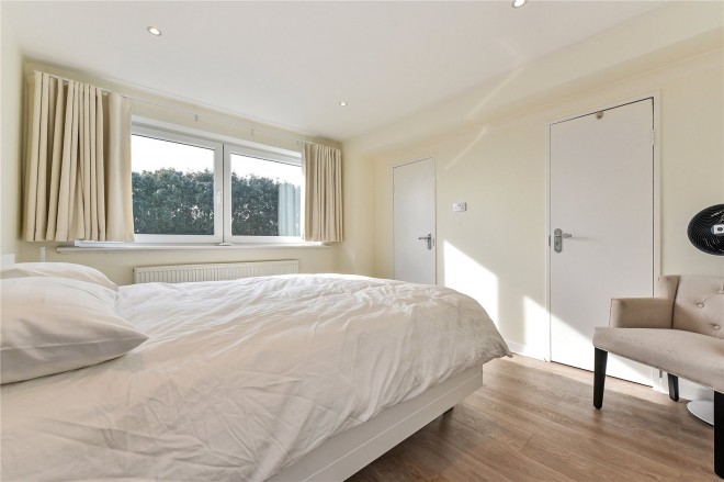 Goring-by-Sea, Worthing