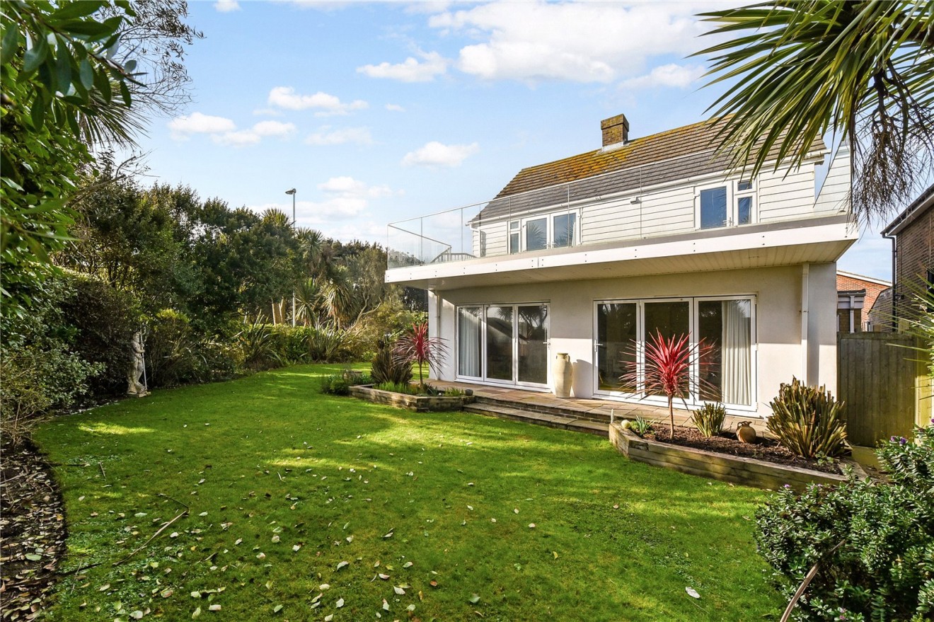 Goring-by-Sea, Worthing