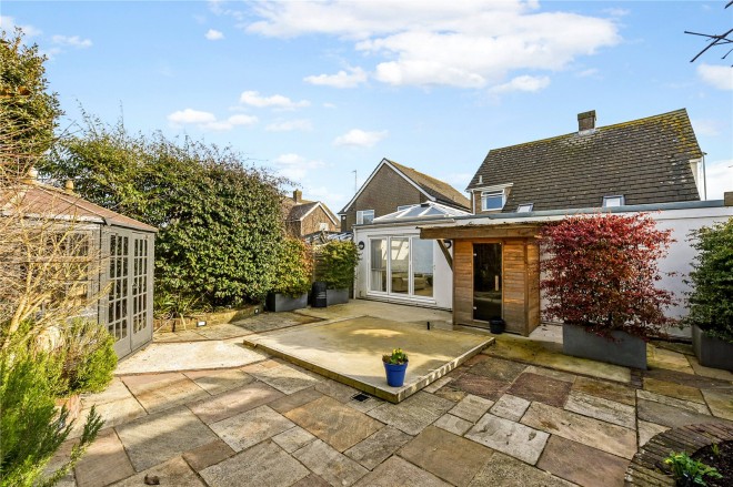 Goring-by-Sea, Worthing