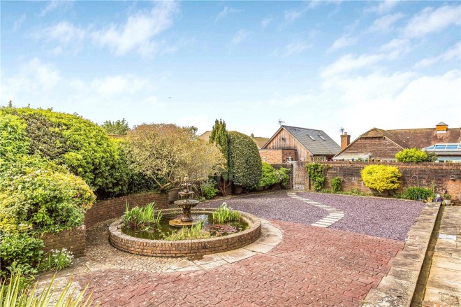 Priors Acre, Boxgrove