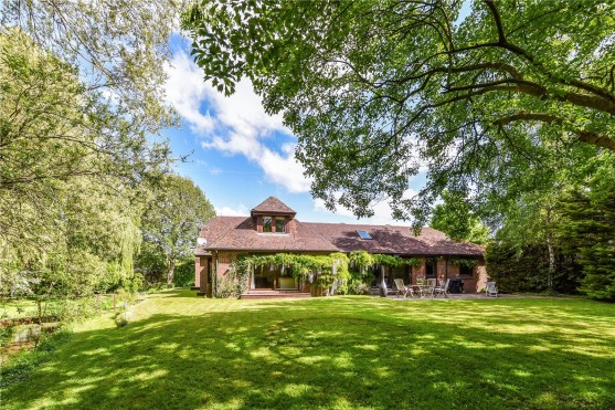Hambrook, Chichester, West Sussex