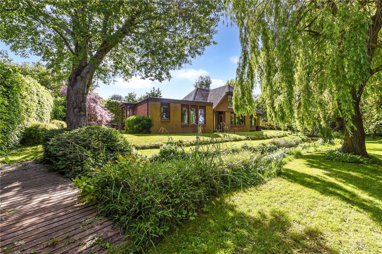 Hambrook, Chichester, West Sussex