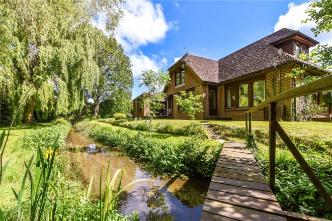Hambrook, Chichester, West Sussex