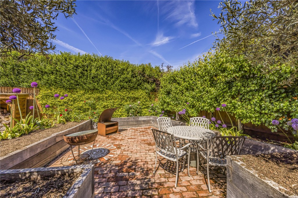 Pier Point Lane, Itchenor, West Sussex