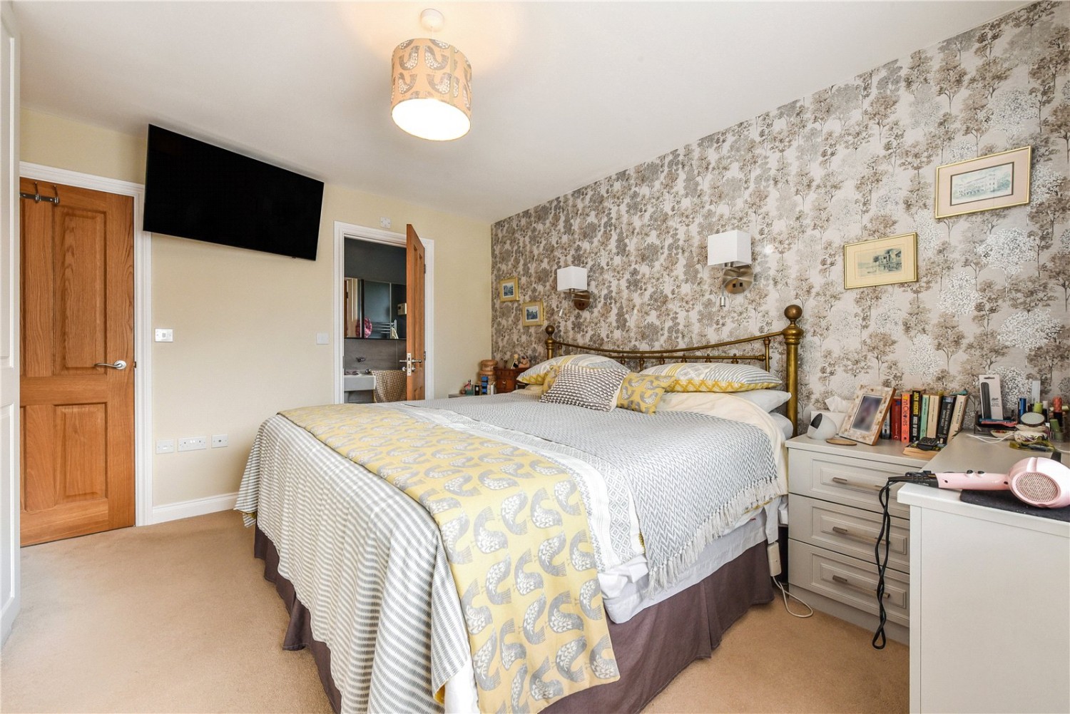 Westergate, Chichester, West Sussex