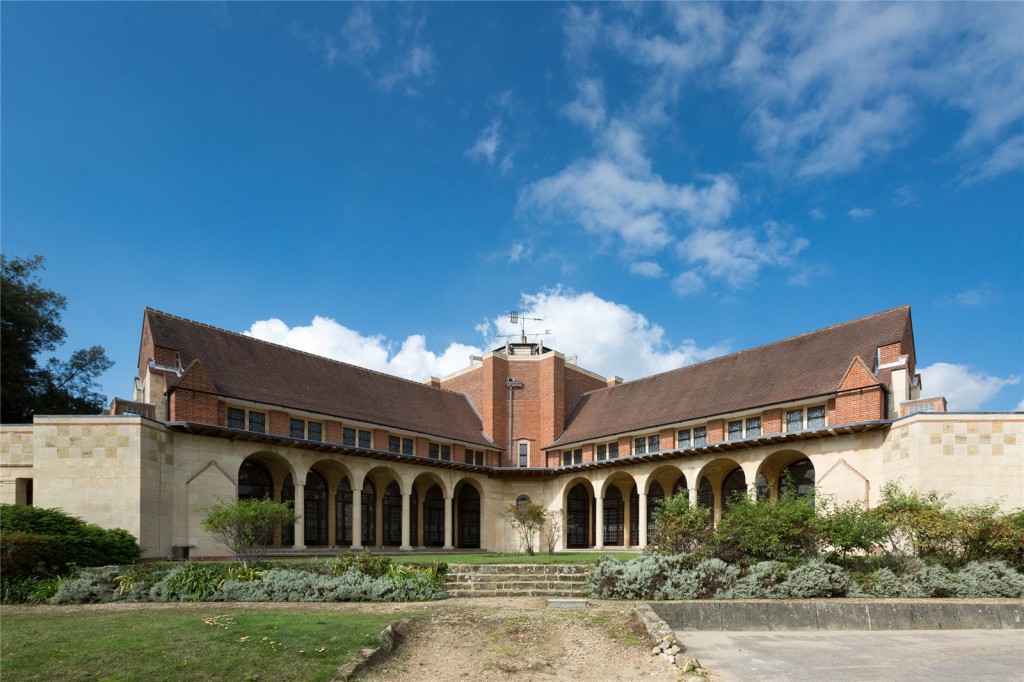 Kings Drive, Easebourne, West Sussex