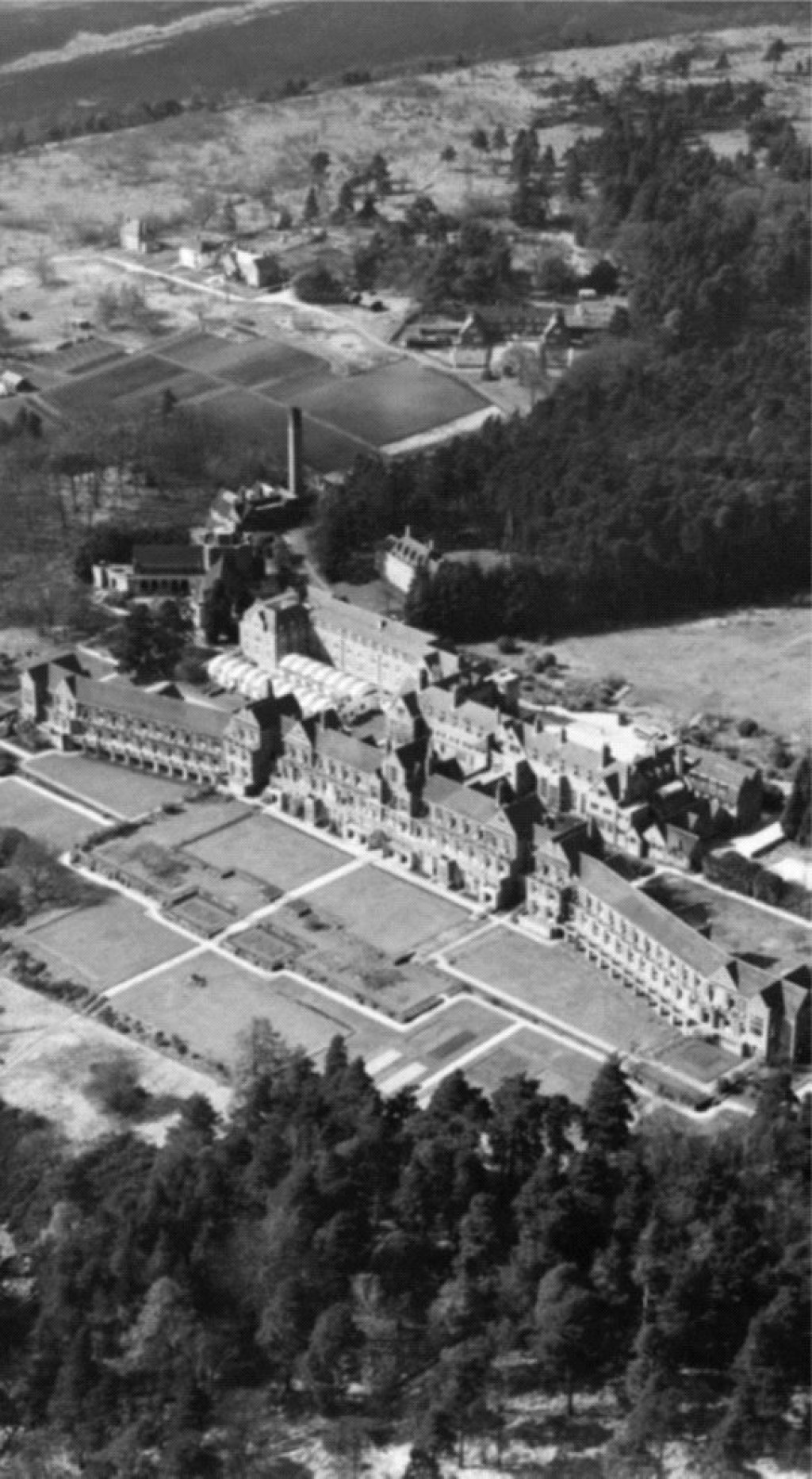 Kings Drive, Easebourne, West Sussex