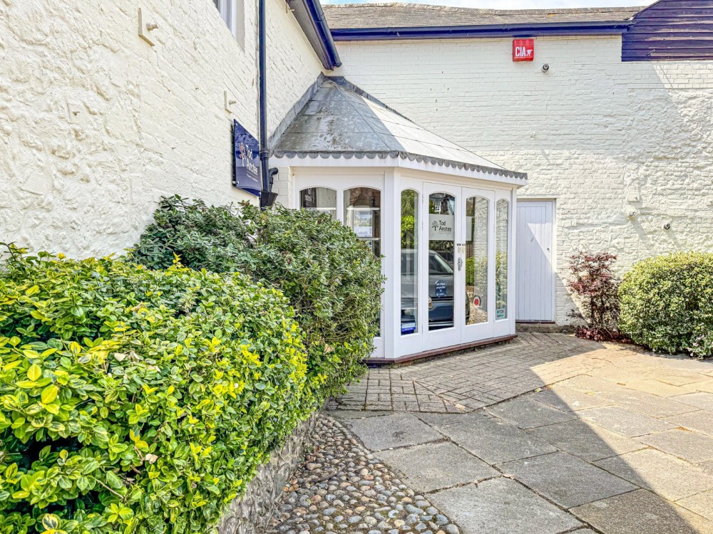 The Old Coach House, Chichester, West Sussex