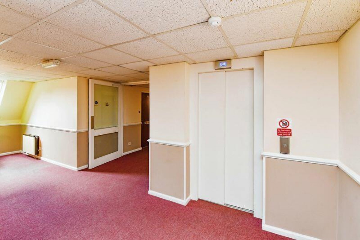 Image for 35 Regal Court, Warminster, BA12 9NH