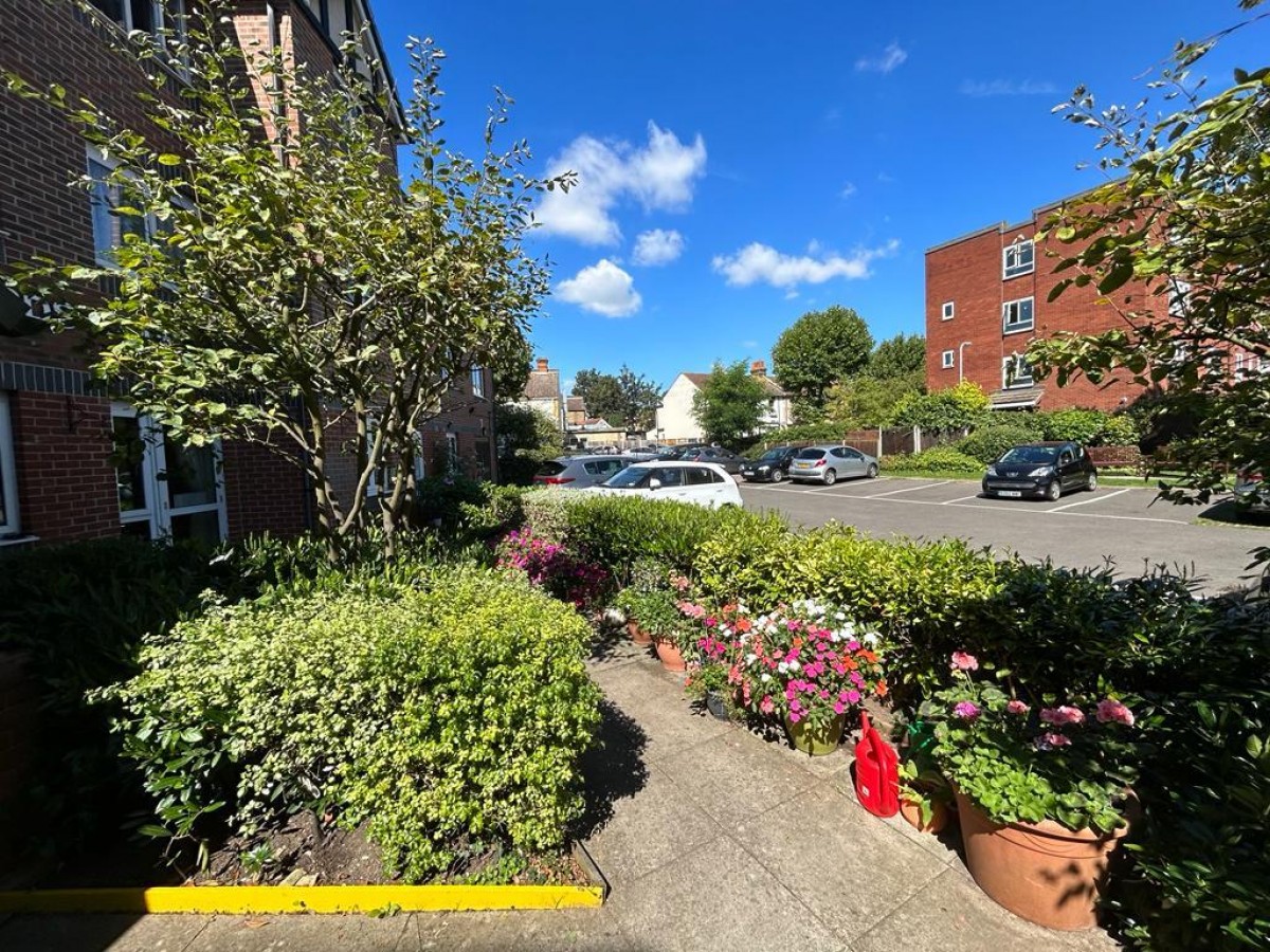 Image for 41 Howards Court, Balmoral Road, Westcliff-On-Sea, SS0 7DG