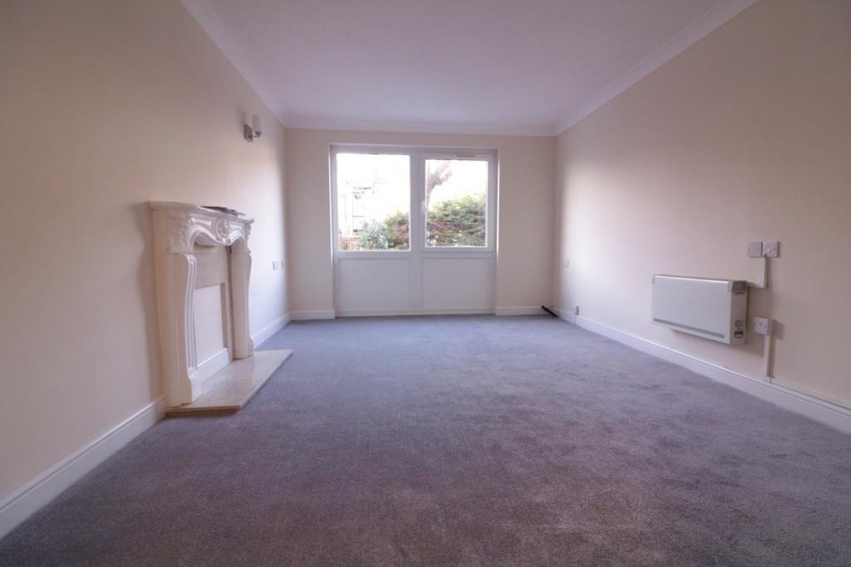 Image for 527 Homecove House, Holland Road, Westcliff-On-Sea, SS0 7TF