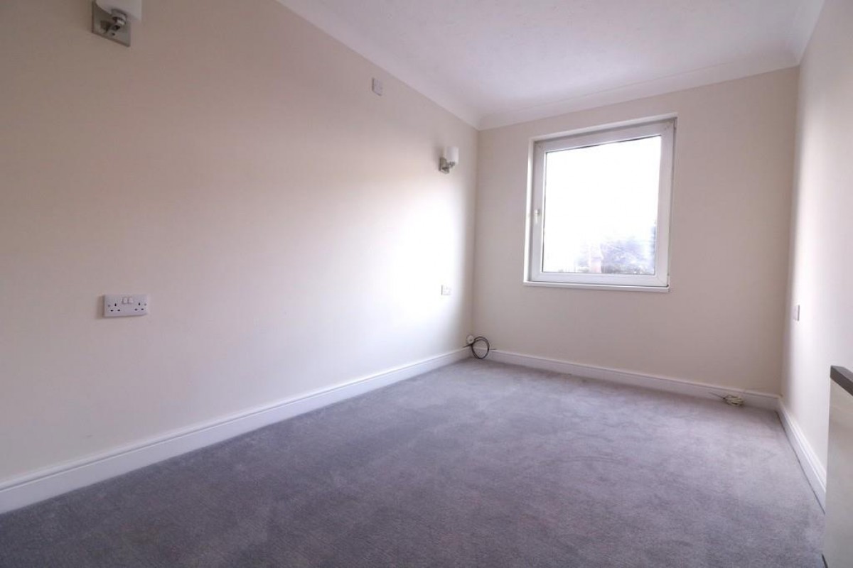 Image for 527 Homecove House, Holland Road, Westcliff-On-Sea, SS0 7TF