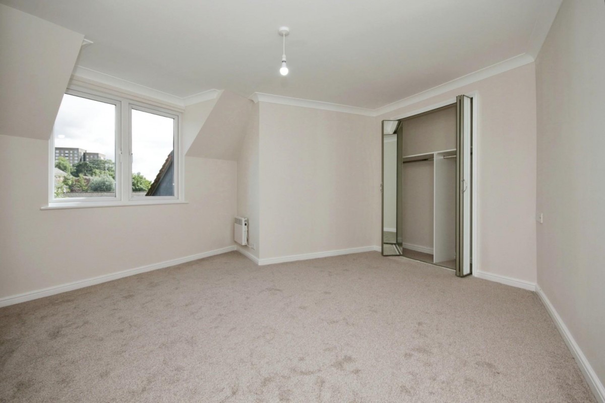 Image for 25 Lewis Court, Linkfield Lane, Redhill, RH1 1DU