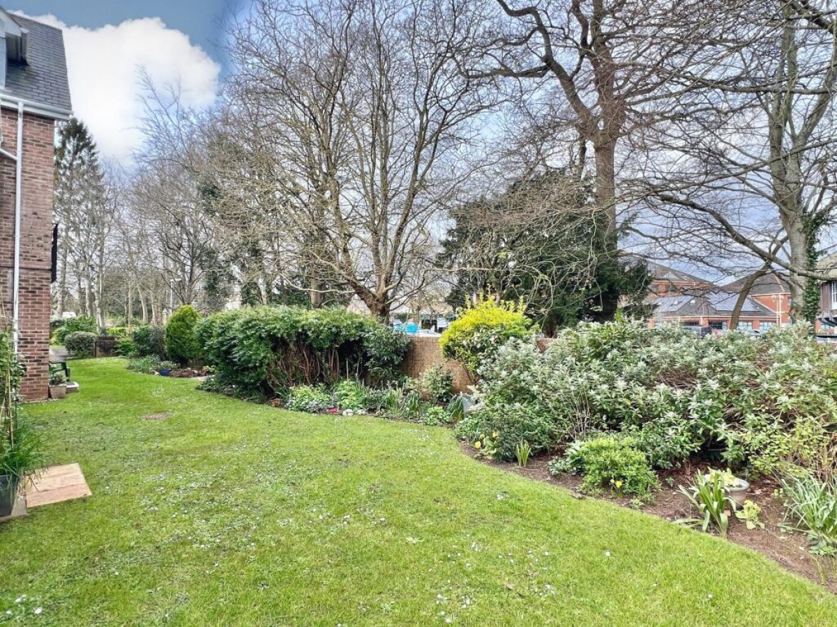 Image for The Avenue, Taunton