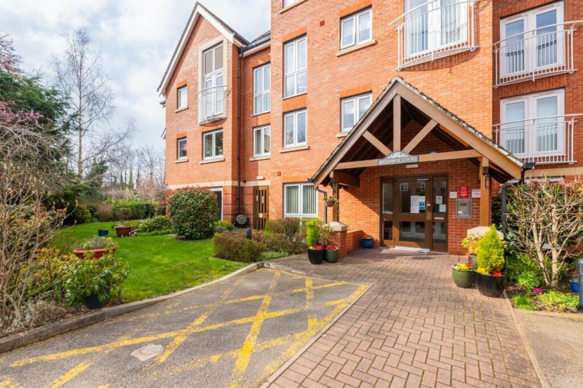 Image for 14 Hathaway Court, Alcester Road, Stratford-Upon-Avon, CV37 6HH