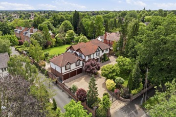 14 Broadway, Bramhall, SK7