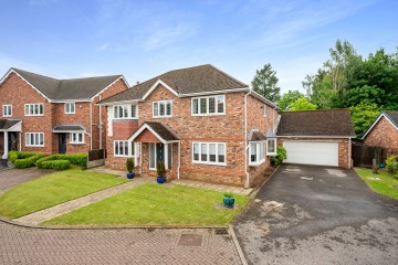 Avondale Rise, Wilmslow, SK9