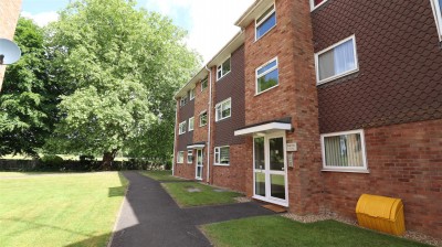View full details for Liebenrood Road, Reading