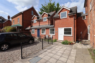 View full details for Argyle Street, Reading