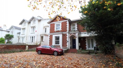 View full details for London Road, Reading, Berkshire