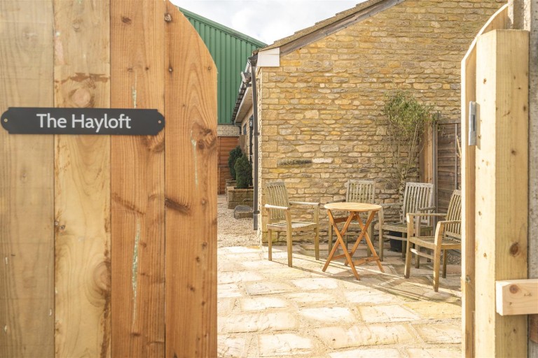 Warren Farm, Knockdown, Tetbury