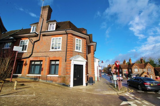 Watling Street, Radlett