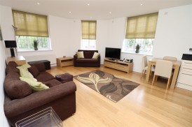 Watling Street, Radlett