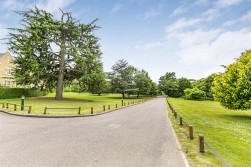 Wall Hall Drive, Aldenham