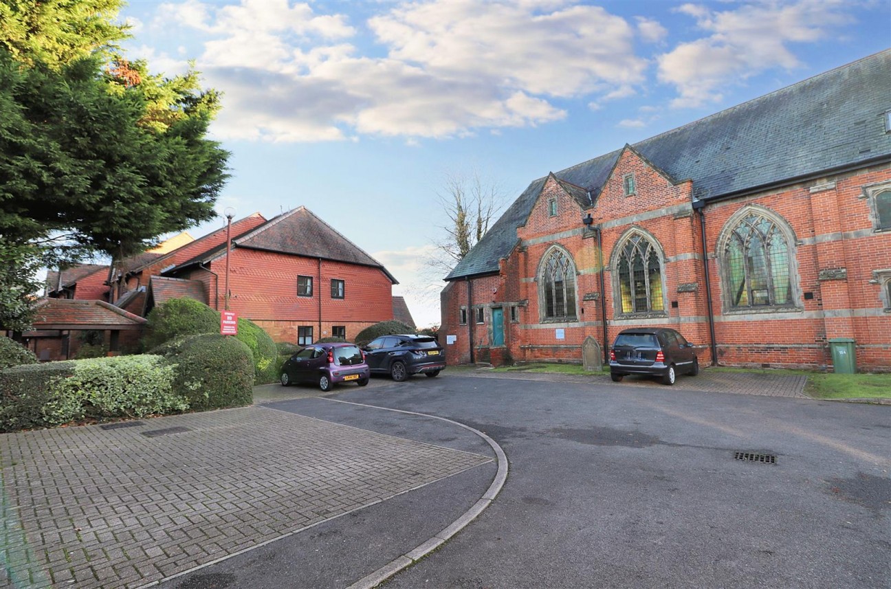 Church Walk, Bushey