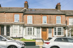 Station Road, Radlett