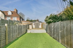 Station Road, Radlett