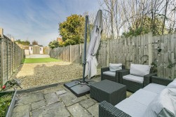 Station Road, Radlett