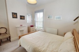 Elstree Hill South, Elstree, Borehamwood