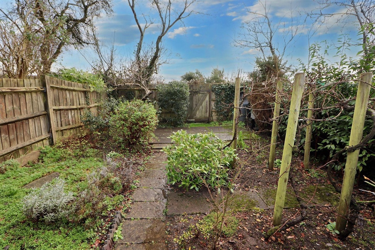 Elstree Hill South, Elstree, Borehamwood
