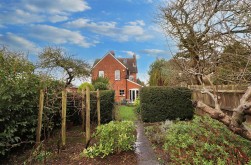 Elstree Hill South, Elstree, Borehamwood