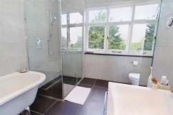 Barnet Lane, Elstree, Borehamwood