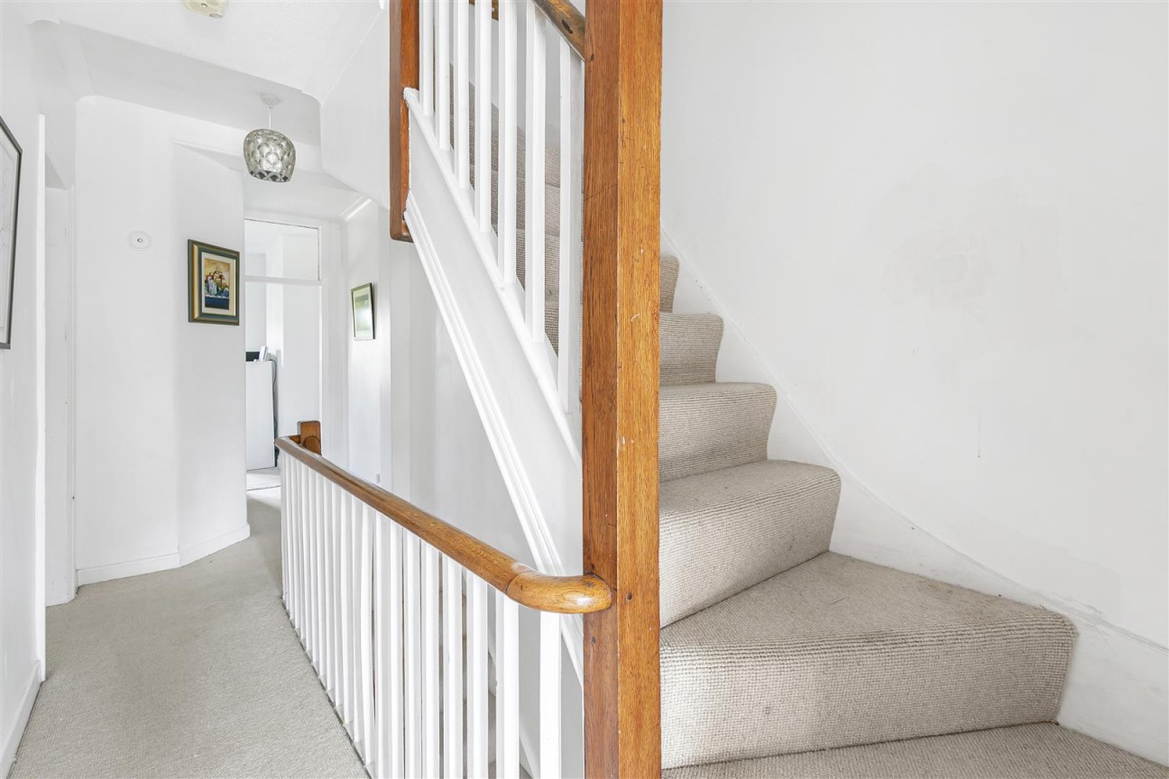 Christchurch Crescent, Radlett
