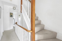 Christchurch Crescent, Radlett