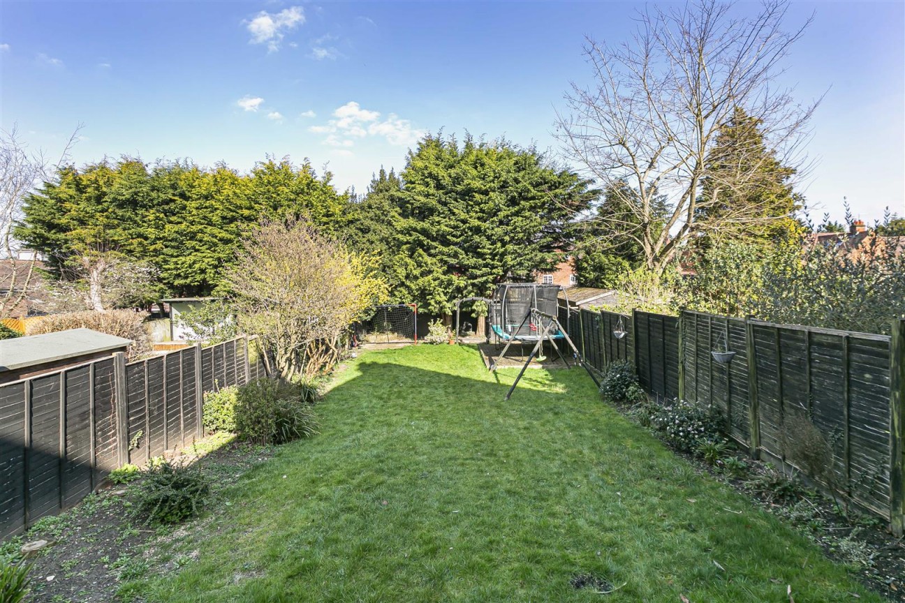 Christchurch Crescent, Radlett