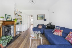 Christchurch Crescent, Radlett