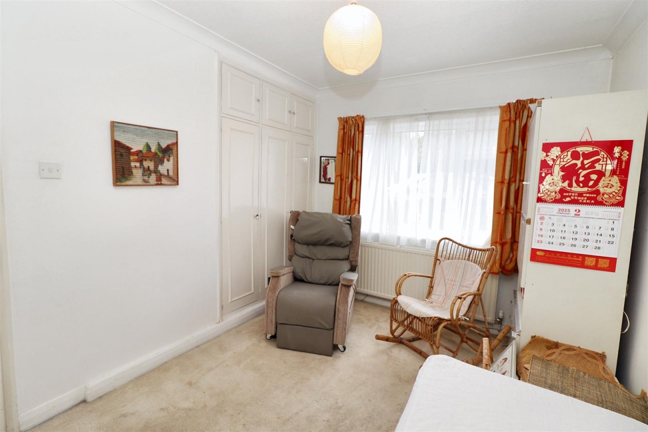 Lodge Avenue, Elstree