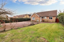 Lodge Avenue, Elstree