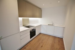 Frogmore Avenue, Watford