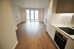 Frogmore Avenue, Watford