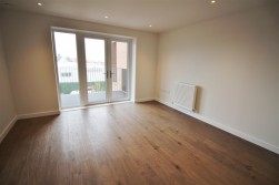 Frogmore Avenue, Watford